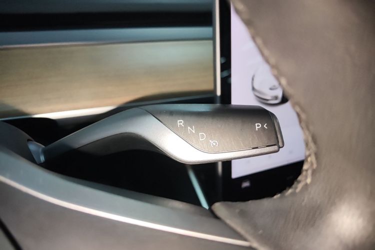 Tesla Model 3 2020 #14 Tesla Model 3 2020 car image #14