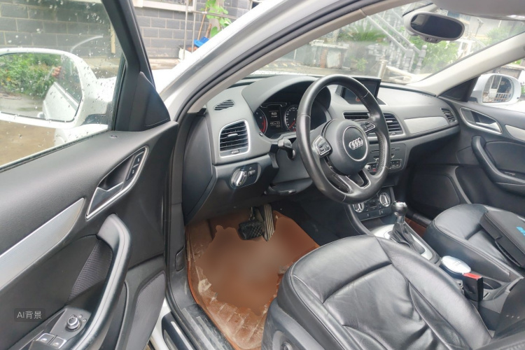 Audi Q3 2014 immagine di auto #18