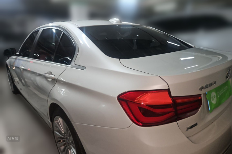 BMW 3 Series 2018 изображение автомобиля #5