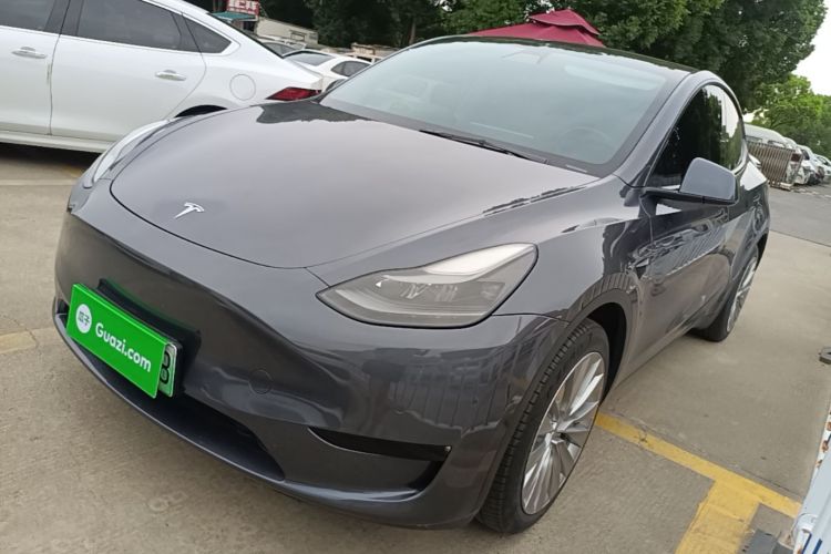 Tesla Model Y 2022 #2 Tesla Model Y 2022 car image #2