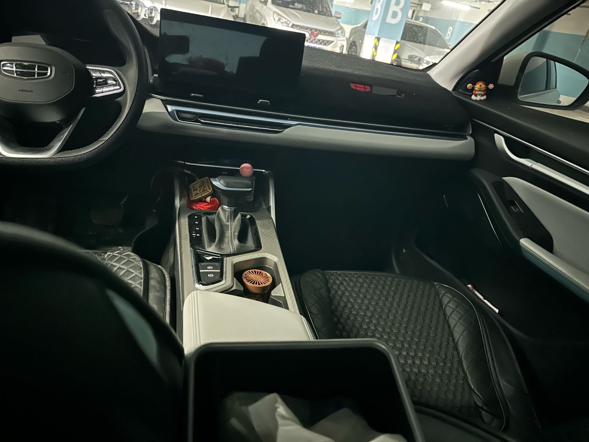 GEELY Emgrand 2024 imagem de carro #3