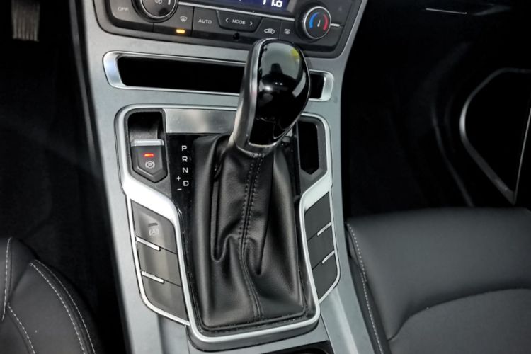 GEELY Emgrand 2021 #14 GEELY Emgrand 2021 imagen de coche #14