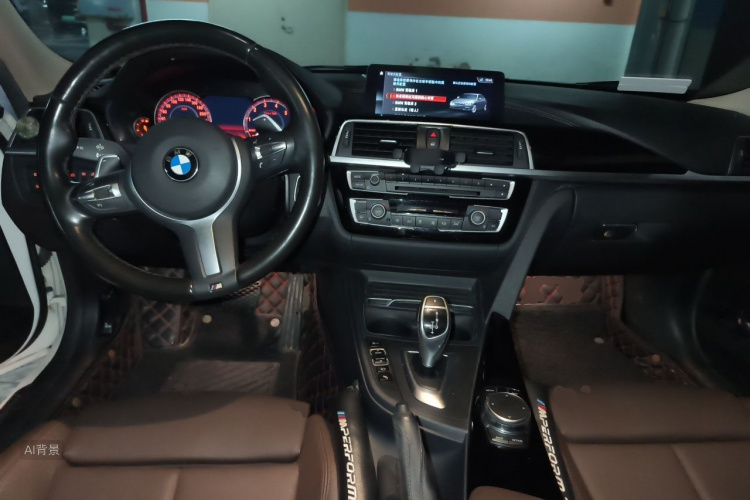 BMW 3 Series 2018 immagine di auto #11