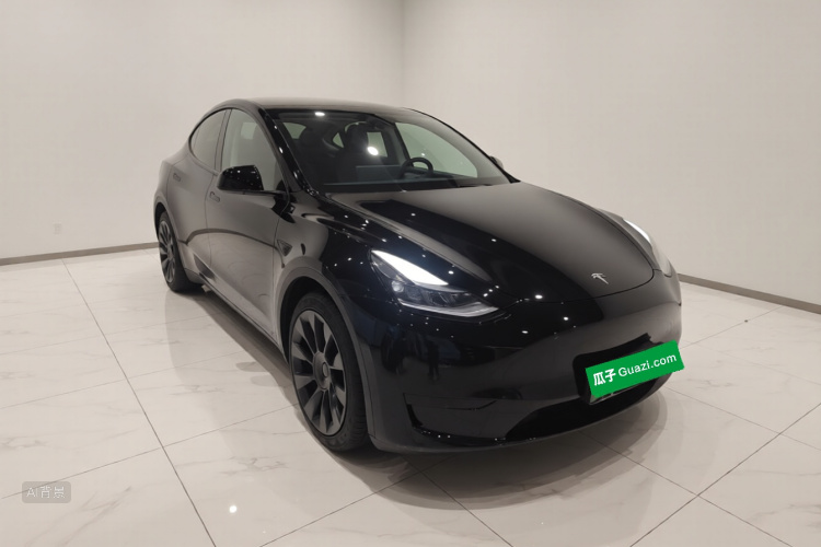 Tesla Model Y 2022 #4 Tesla Model Y 2022 car image #4