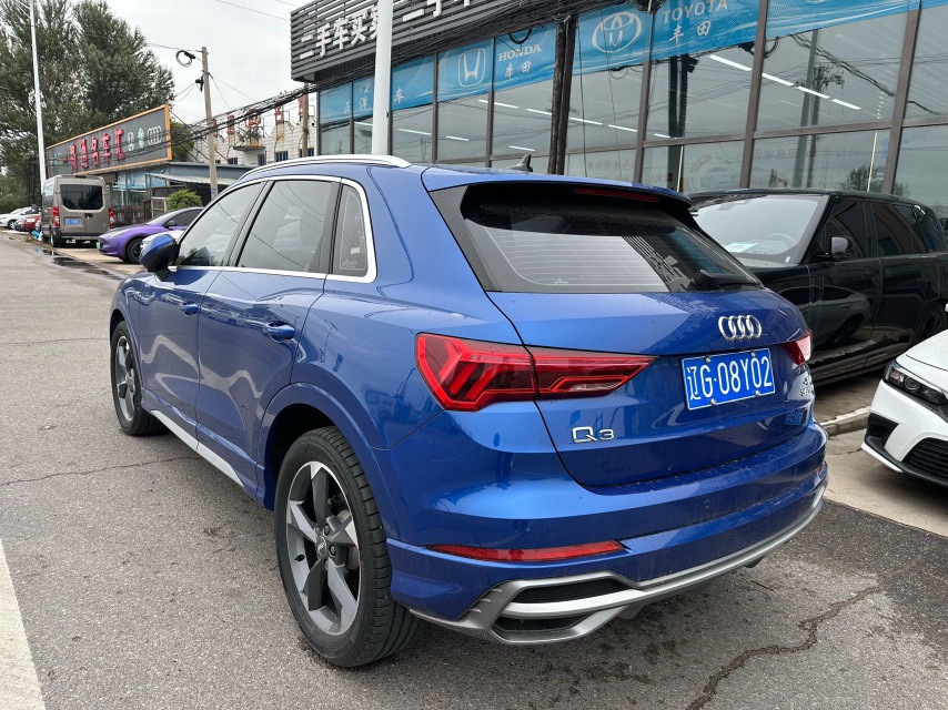 Audi Q3 2019 #4 Audi Q3 2019 car image #4