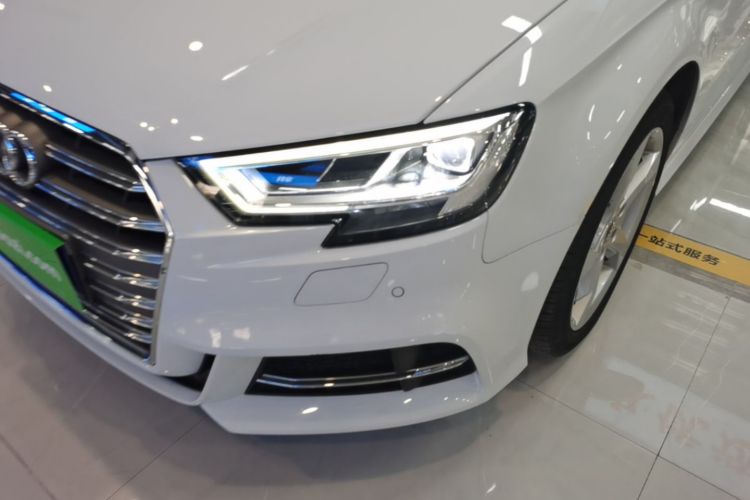 Audi A3 2021 immagine di auto #23