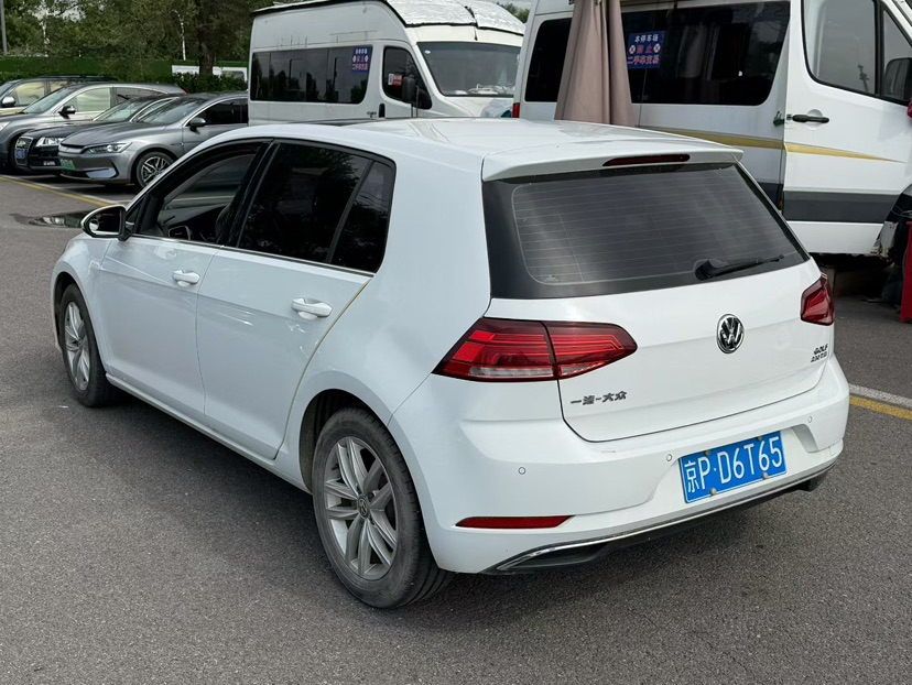 Volkswagen Golf 2018 #4 Volkswagen Golf 2018 car image #4