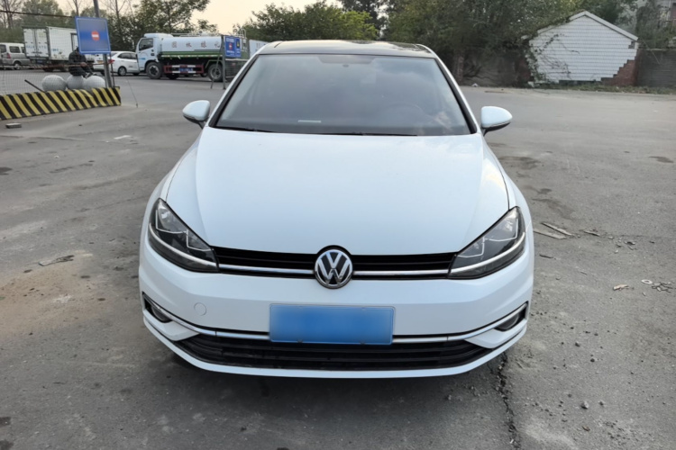 Volkswagen Golf 2019 #3 Volkswagen Golf 2019 изображение автомобиля #3