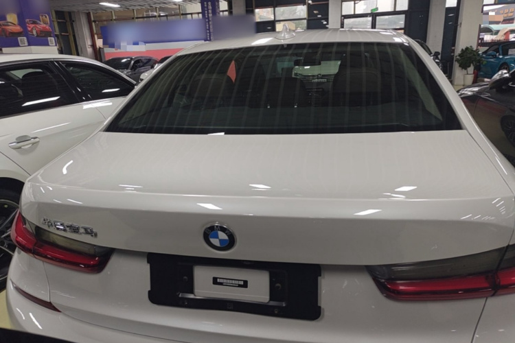 BMW 3 Series 2022 #6 BMW 3 Series 2022 immagine di auto #6