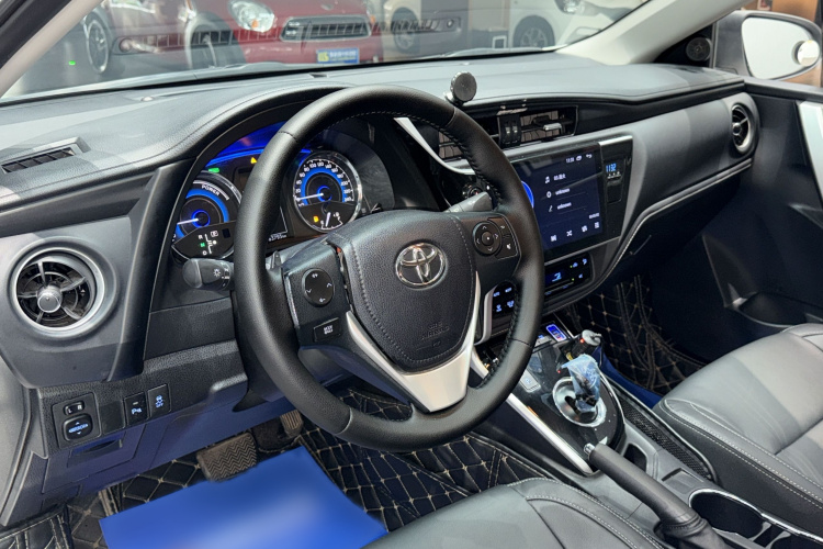 Toyota Corolla 2019 #11 Toyota Corolla 2019 car image #11