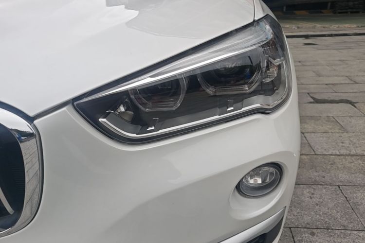 BMW X1 2018 #24 BMW X1 2018 car image #24