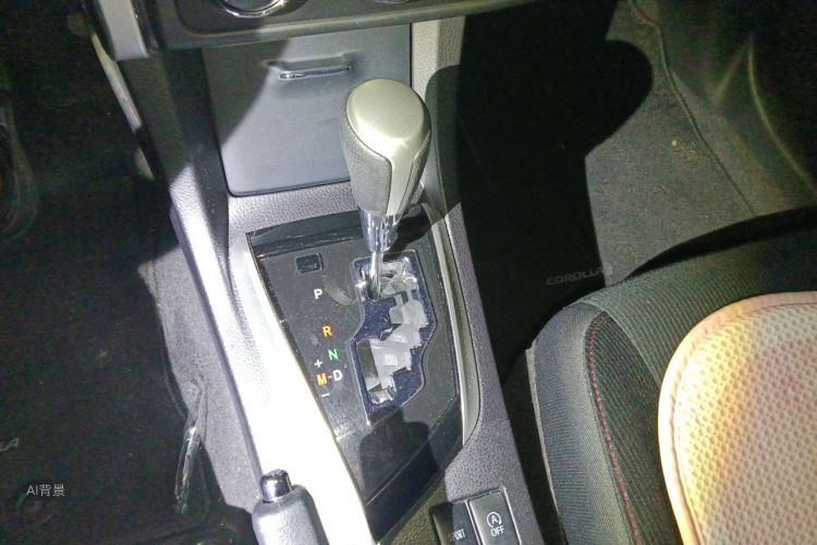 Toyota Corolla 2018 car image #16