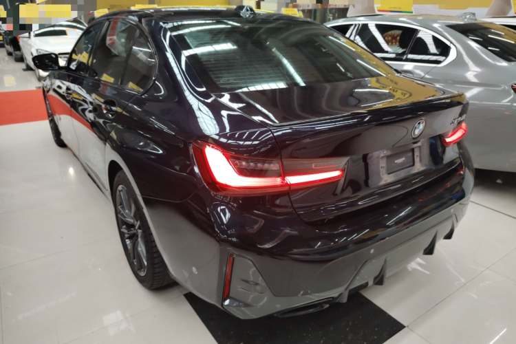 BMW 3 Series 2023 #5 BMW 3 Series 2023 car image #5