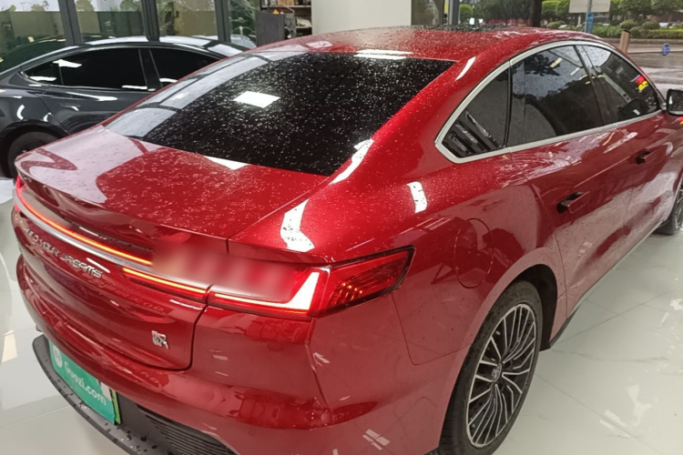 BYD Han 2022 car image #7