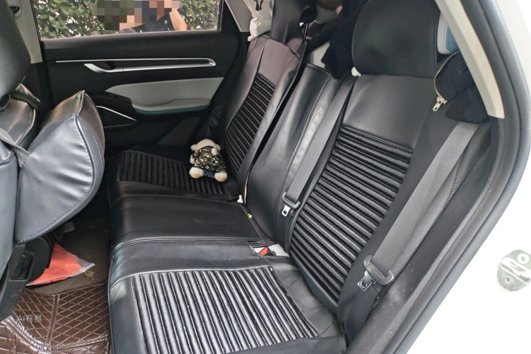 GEELY Emgrand 2023 car image #19