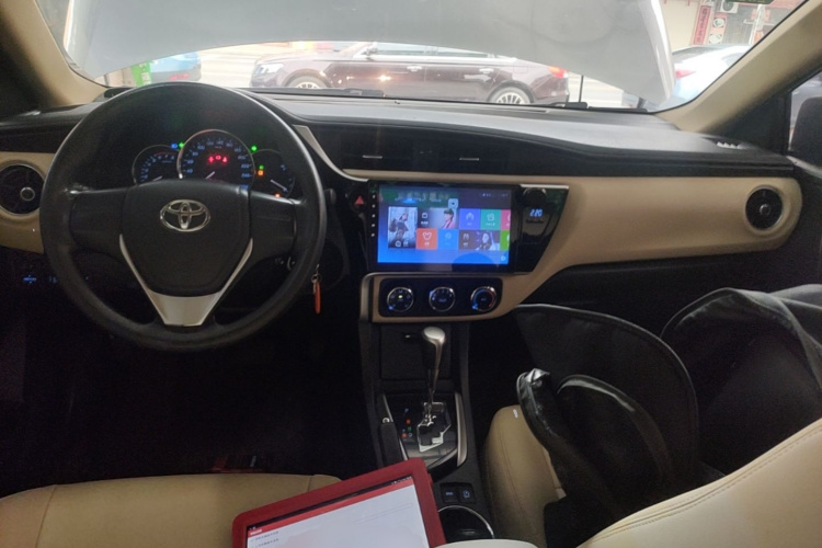 Toyota Corolla 2017 #10 Toyota Corolla 2017 изображение автомобиля #10