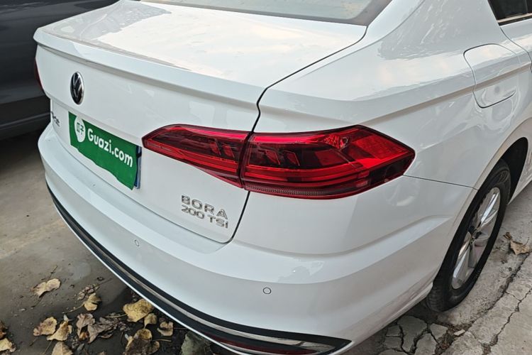 Volkswagen Bora 2024 immagine di auto #8