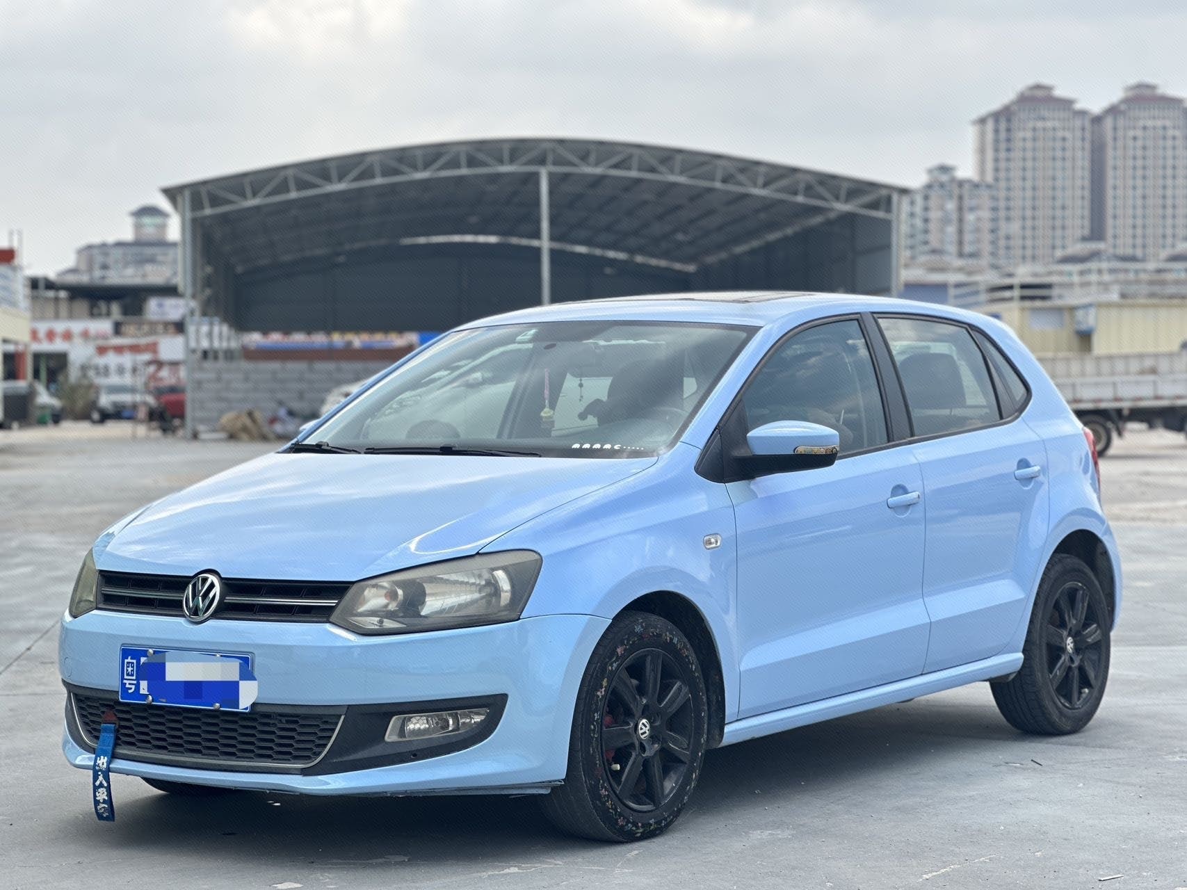 Volkswagen Polo 2013 car image 