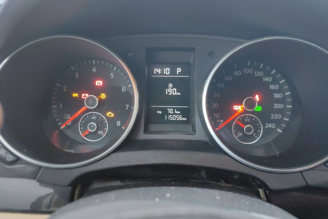 Volkswagen Golf 2012 immagine di auto #24