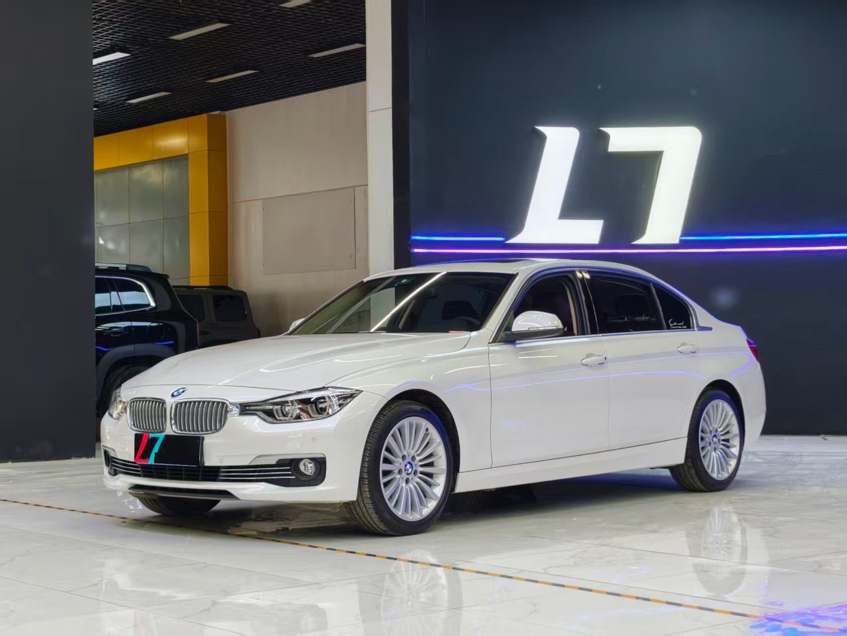 BMW 3 Series 2018 car image 