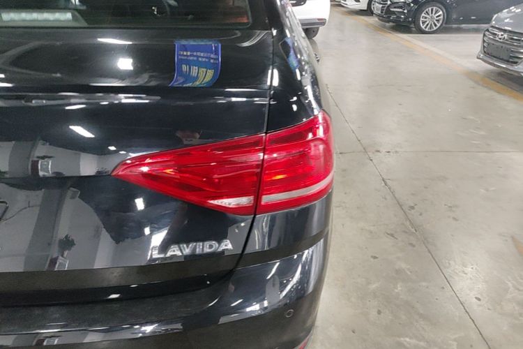 Volkswagen Lavida 2018 immagine di auto #8