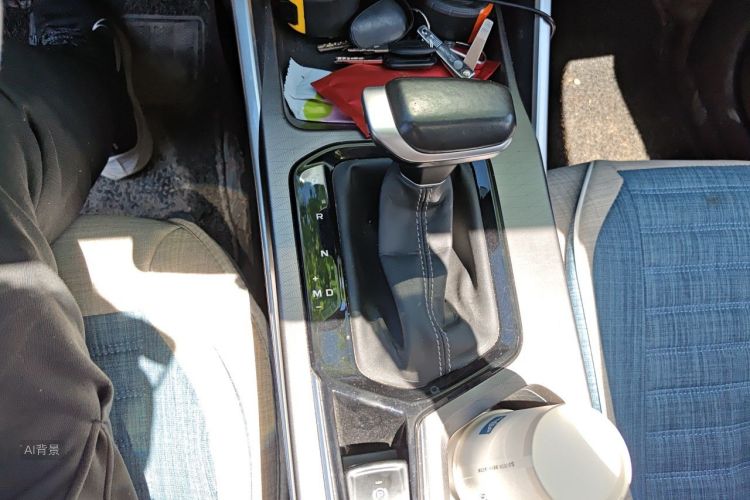 GEELY Emgrand 2023 #16 GEELY Emgrand 2023 car image #16