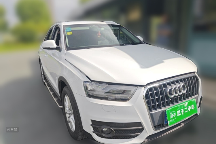 Audi Q3 2015 car image #4