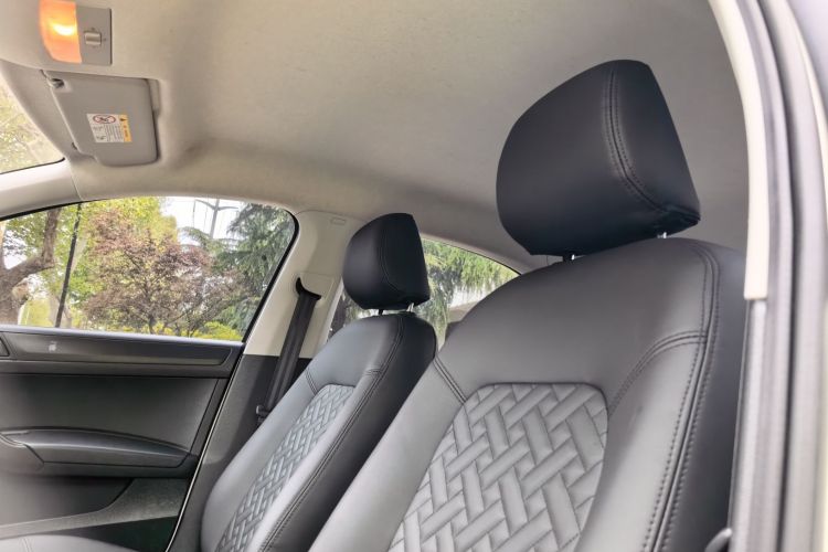 Volkswagen Santana 2019 car image #26