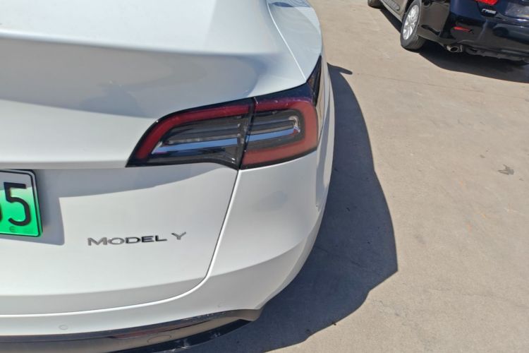 Tesla Model Y 2022 #8 Tesla Model Y 2022 immagine di auto #8
