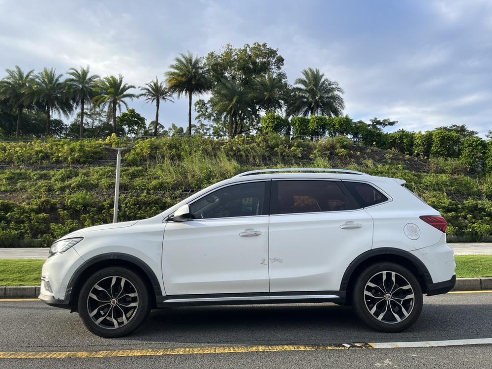 Roewe RX5 2018 car image #4