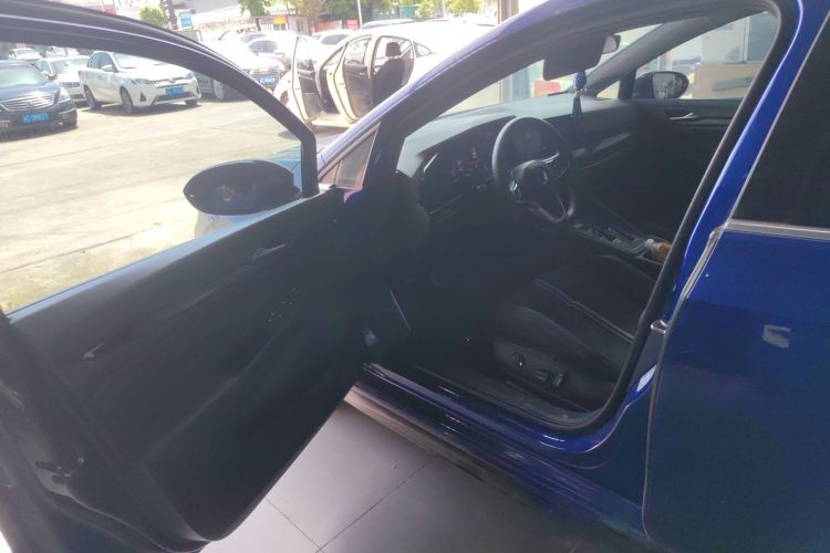 Volkswagen Golf 2021 imagem de carro #16