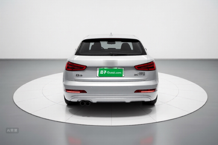 Audi Q3 2015 car image #6
