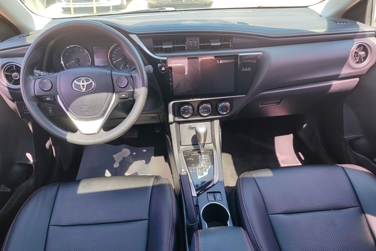 Toyota Corolla 2019 car image #10
