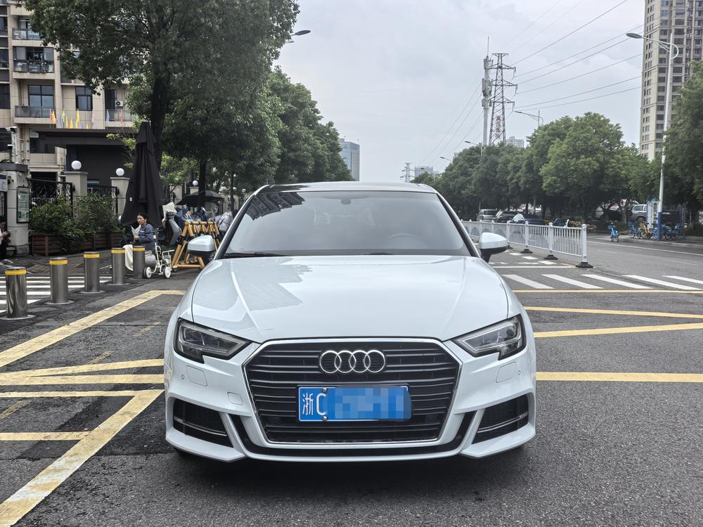 Audi A3 2019 #2 Audi A3 2019 car image #2