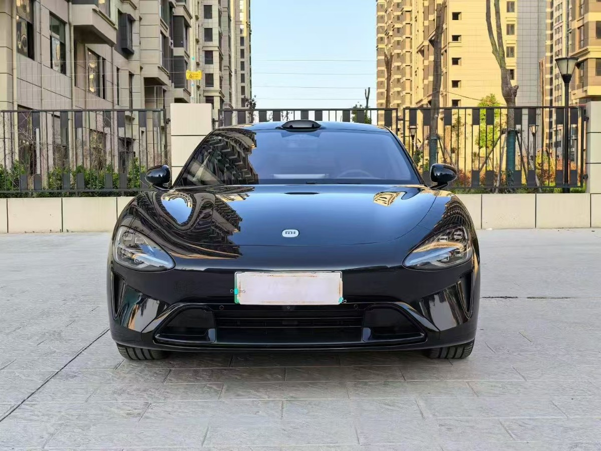 MI SU7 2025 imagen de coche #2