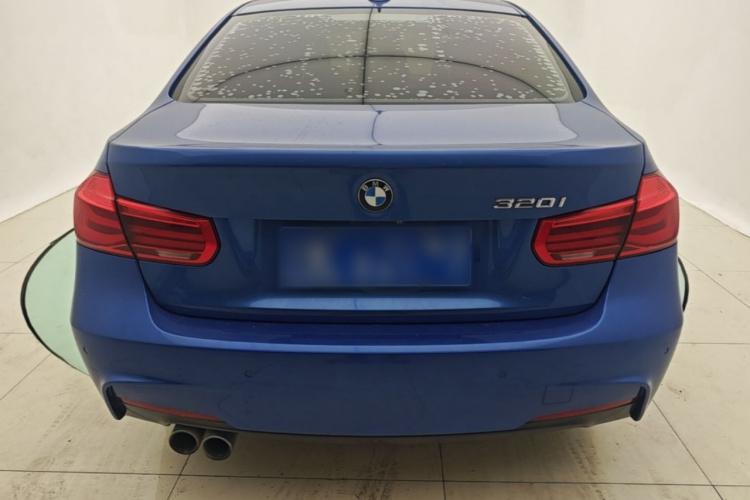 BMW 3 Series 2019 #6 BMW 3 Series 2019 car image #6
