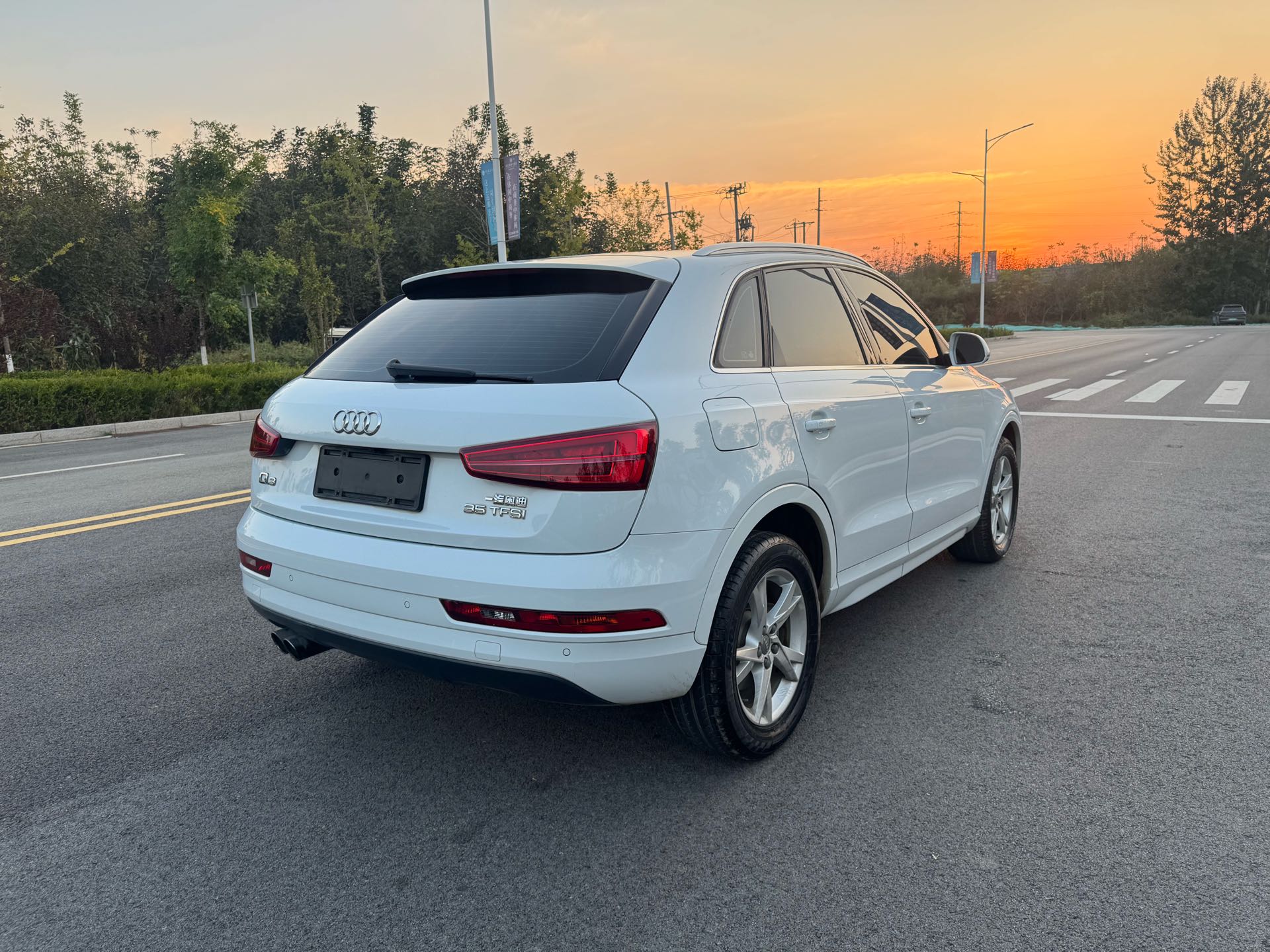 Audi Q3 2017 #5 Audi Q3 2017 car image #5