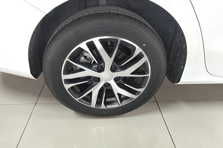 GEELY Emgrand 2025 car image #10