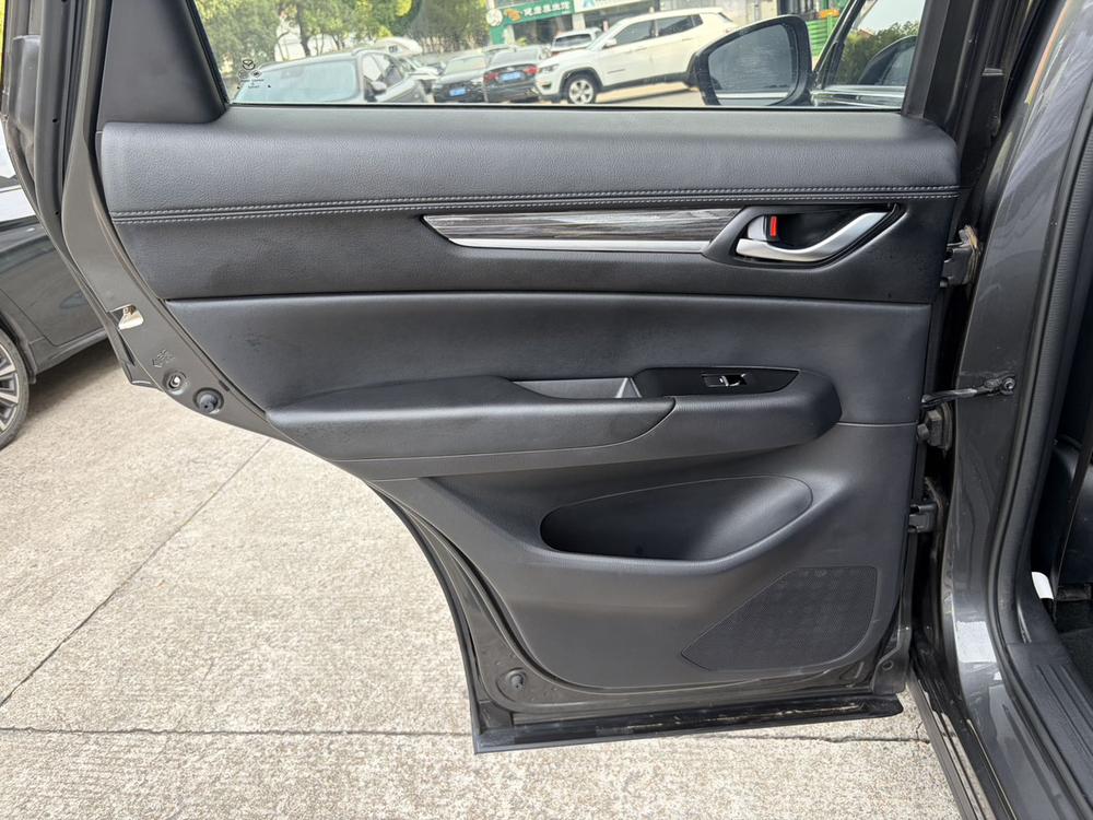 Mazda CX-5 2021 car image #8