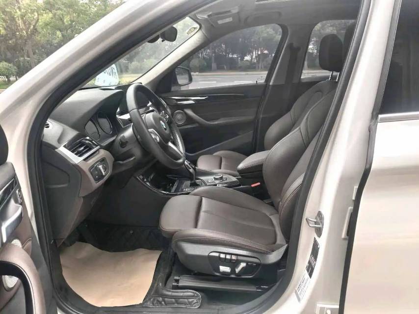 BMW X1 2022 car image #5