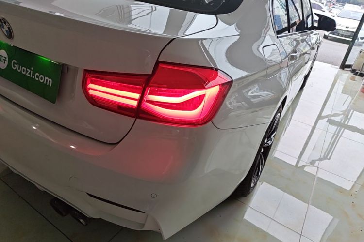 BMW 3 Series 2018 #8 BMW 3 Series 2018 imagen de coche #8