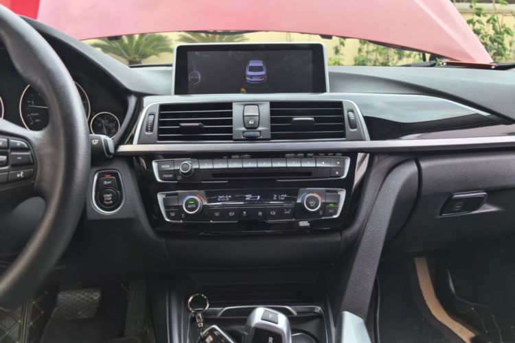 BMW 3 Series 2017 #13 BMW 3 Series 2017 car image #13