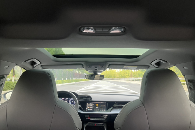 Audi A3 2022 immagine di auto #16
