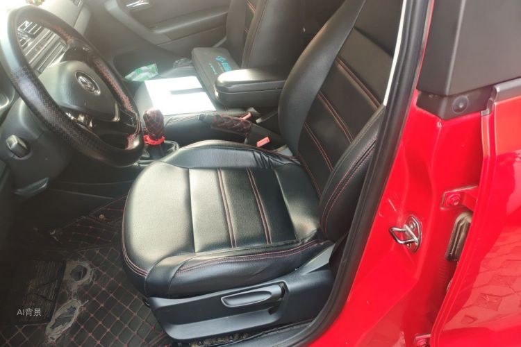 Volkswagen Polo 2017 car image #17