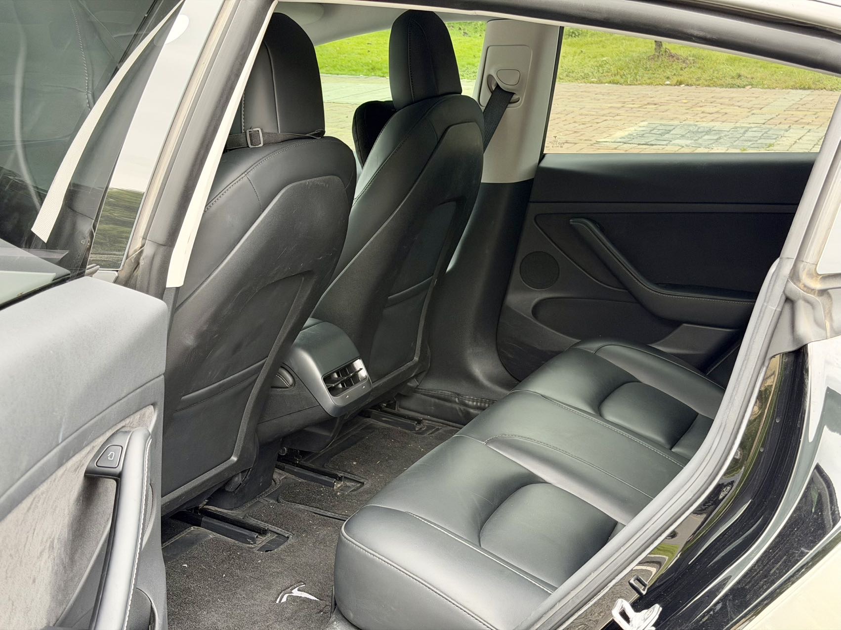 Tesla Model 3 2022 immagine di auto #10