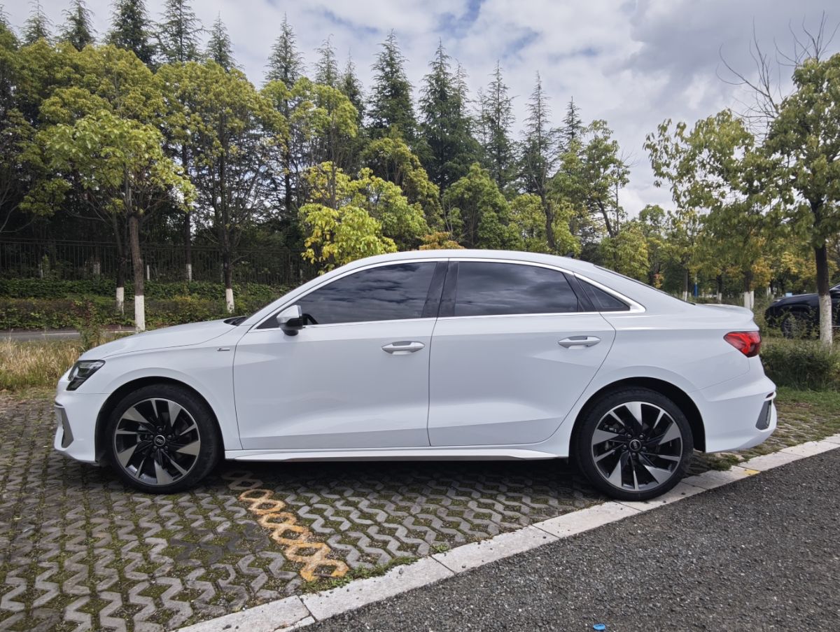 Audi A3 2022 car image #5