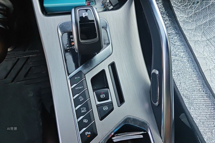 GEELY Coolray 2019 #16 GEELY Coolray 2019 car image #16