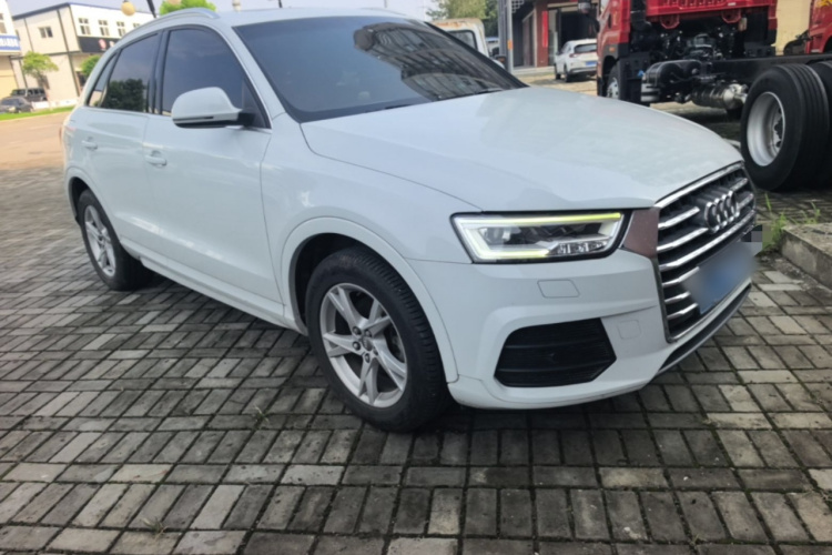 Audi Q3 2018 #4 Audi Q3 2018 car image #4