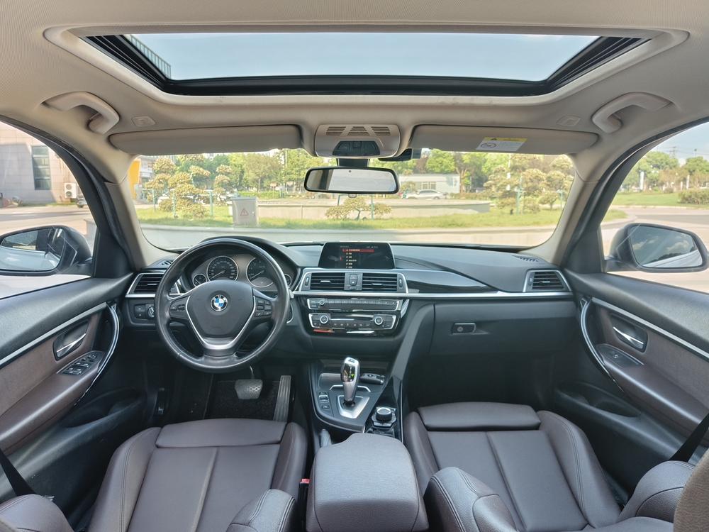 BMW 3 Series 2017 #9 BMW 3 Series 2017 car image #9