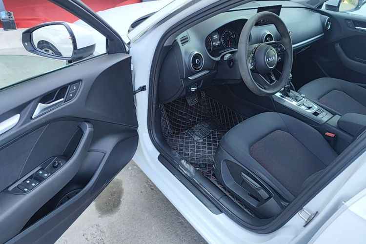 Audi A3 2018 #12 Audi A3 2018 car image #12